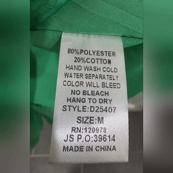 Entro Vibrant Green Midi Dress with Puff Sleeves - Picture 8 of 8